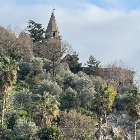 B&B Assteas 몬테사르치오