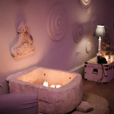 Bed & Breakfast Assteas 3*