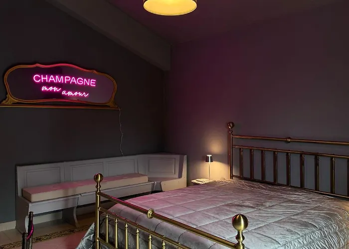 Assteas Nocleg ze śniadaniem