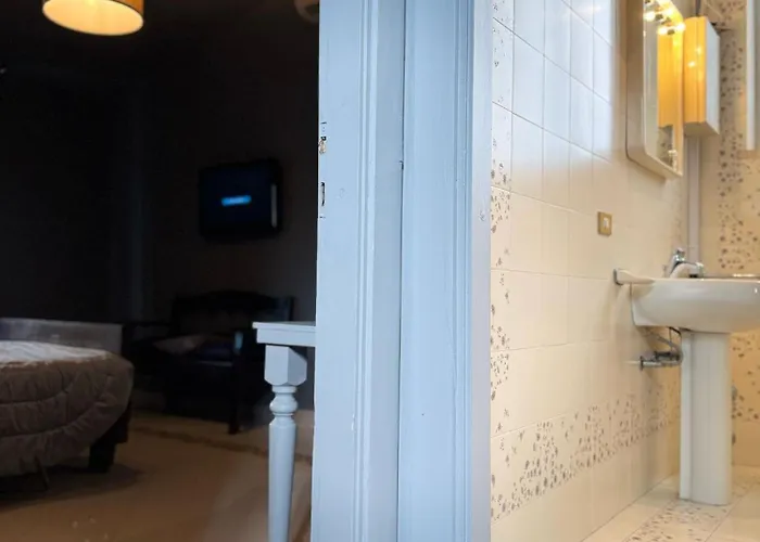 Assteas Nocleg ze śniadaniem